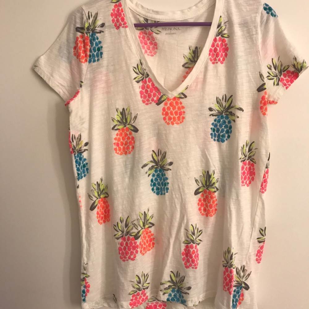 EUC Merona Pineapple Tee Size Large